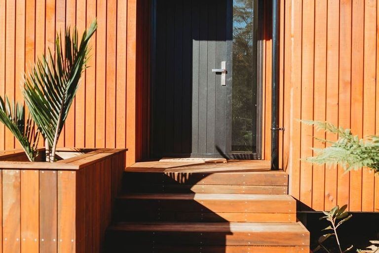 Photo of property in 6 Bright Way, Lower Vogeltown, New Plymouth, 4310