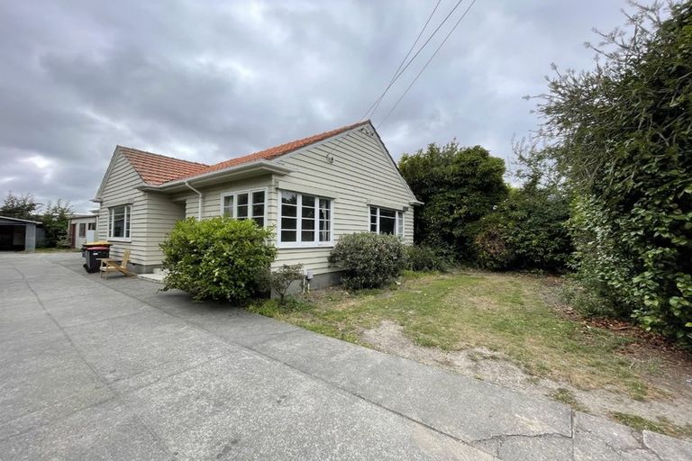 Photo of property in 25 Middleton Road, Upper Riccarton, Christchurch, 8041