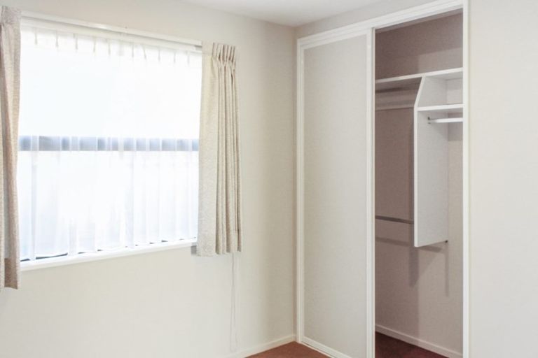 Photo of property in 1/5 Beatrice Place, Avonhead, Christchurch, 8042