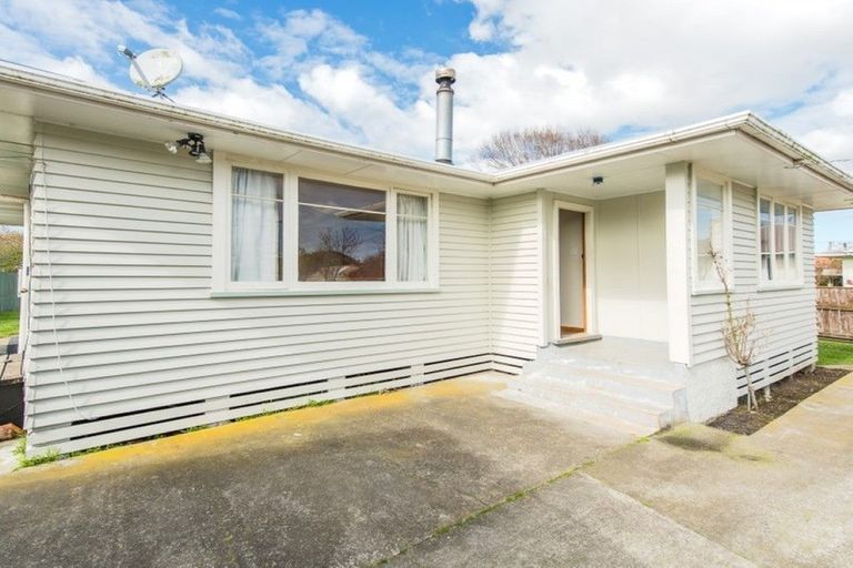 Photo of property in 8a Hylton Street, Aramoho, Whanganui, 4500