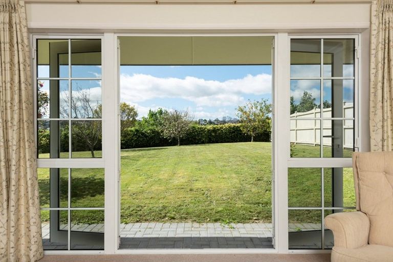 Photo of property in 28 Bodiam Place, Bethlehem, Tauranga, 3110
