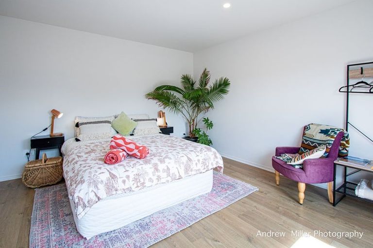 Photo of property in 16 Kingfisher Crescent, Albert Town, Wanaka, 9305