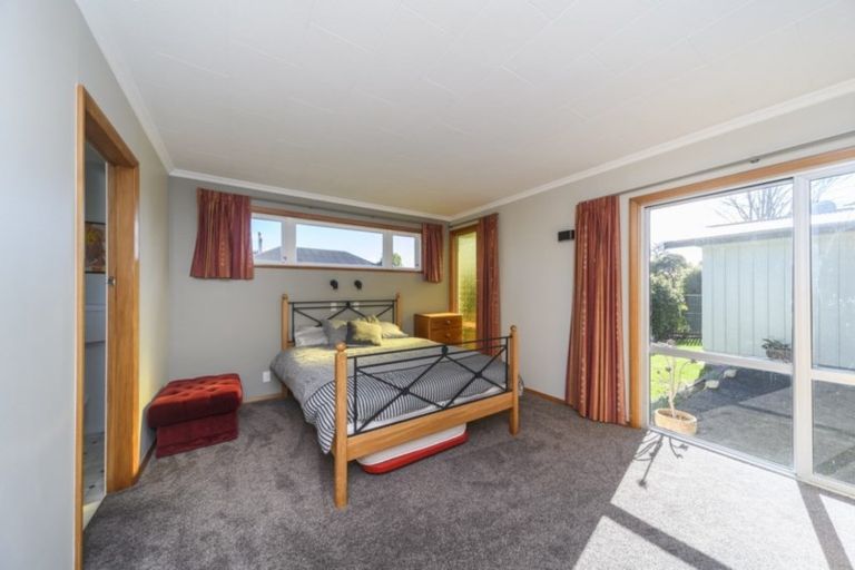 Photo of property in 11 Heatley Avenue, Hokowhitu, Palmerston North, 4410