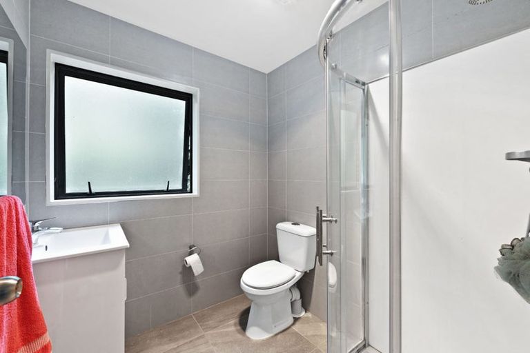 Photo of property in 39a Evelyn Road, Cockle Bay, Auckland, 2014