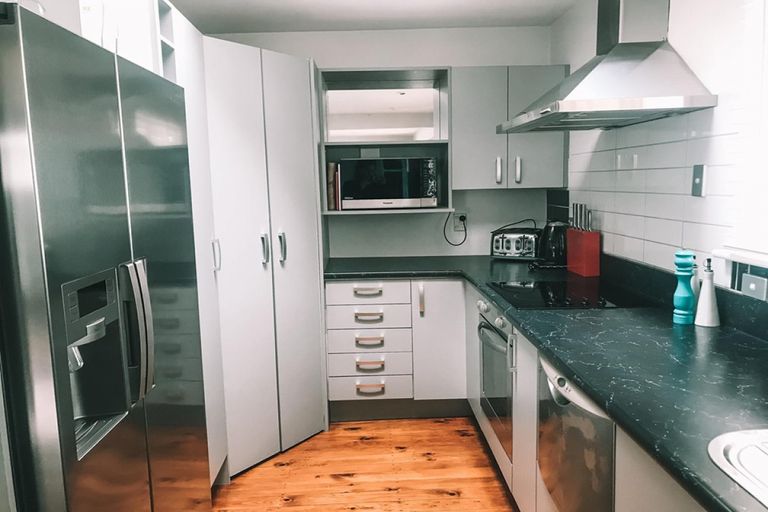 Photo of property in 32 Ravenswood Road, Saint Clair, Dunedin, 9012