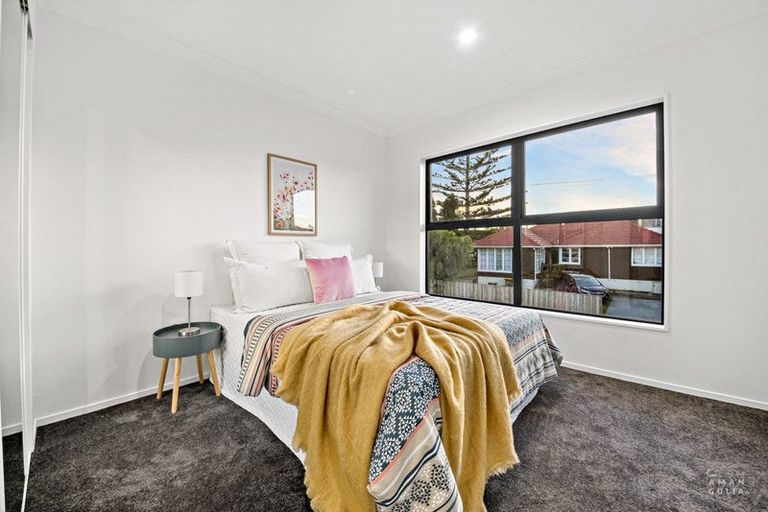 Photo of property in 75 Titirangi Road, New Lynn, Auckland, 0600