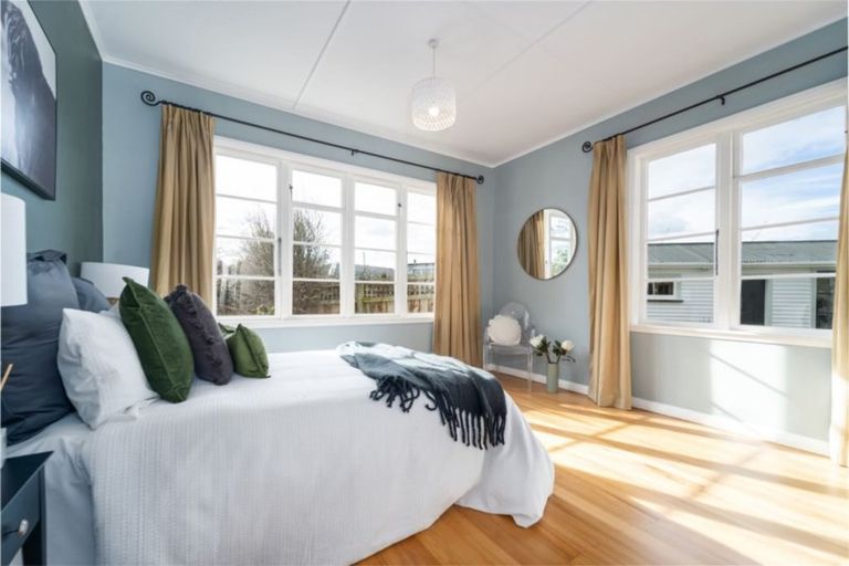 Photo of property in 22a Lansdowne Crescent, Lansdowne, Masterton, 5810