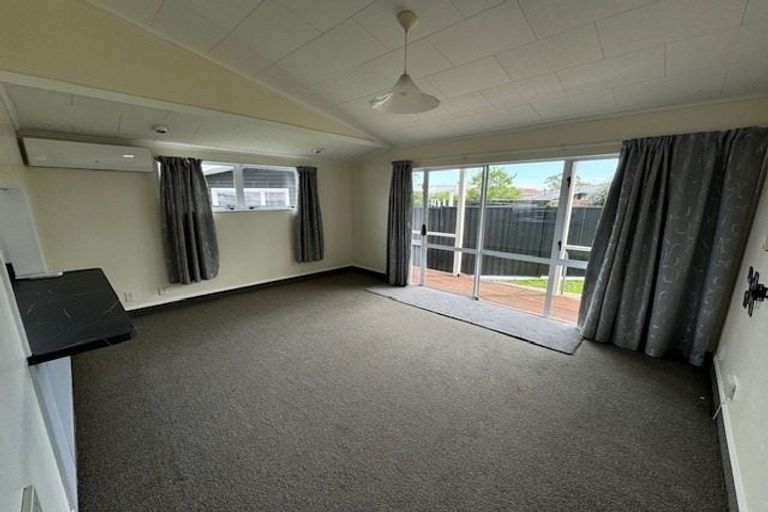 Photo of property in 8 Hastie Place, Onekawa, Napier, 4110