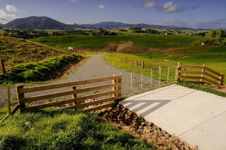 Photo of property in 117 Kaiwaka-mangawhai Road, Kaiwaka, Wellsford, 0975