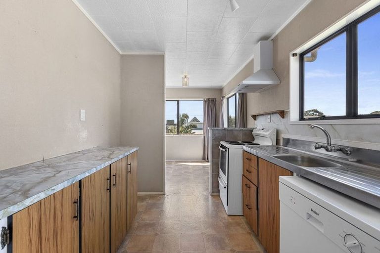 Photo of property in 1283 Papamoa Beach Road, Papamoa Beach, Papamoa, 3118