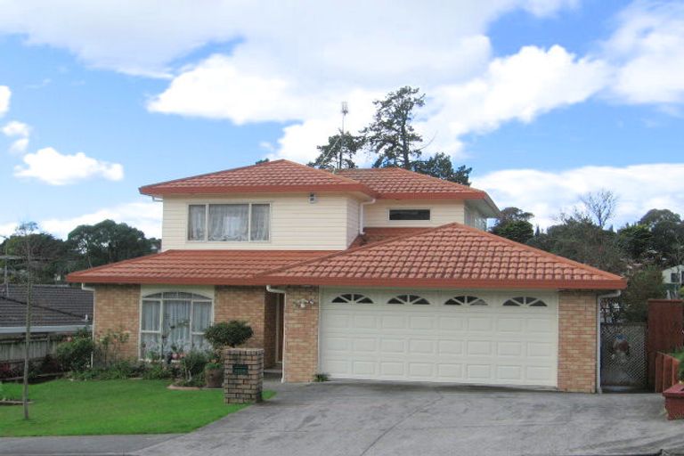 Photo of property in 32 Milan Drive, Glen Eden, Auckland, 0602