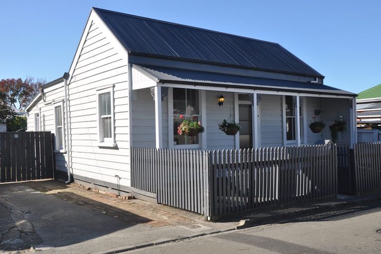 Photo of property in 1 Paradise Road, Napier South, Napier, 4110