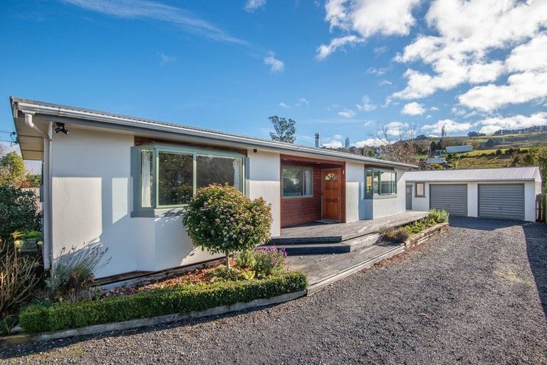 Photo of property in 21 Bay Road, Warrington, Waikouaiti, 9471