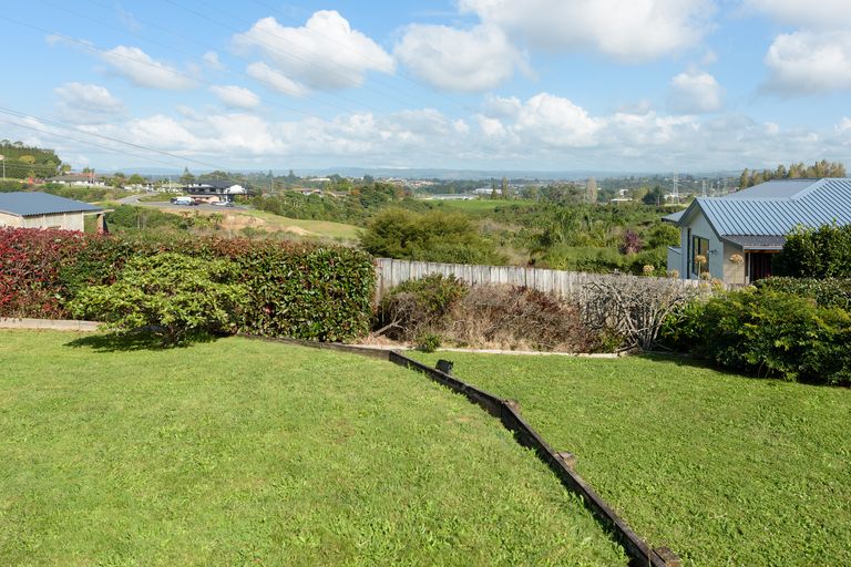 Photo of property in 43 Sapphire Drive, Hairini, Tauranga, 3112