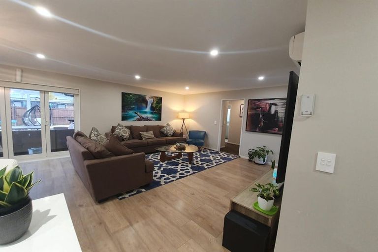 Photo of property in 37 Wellfield Drive, Papakura, 2110