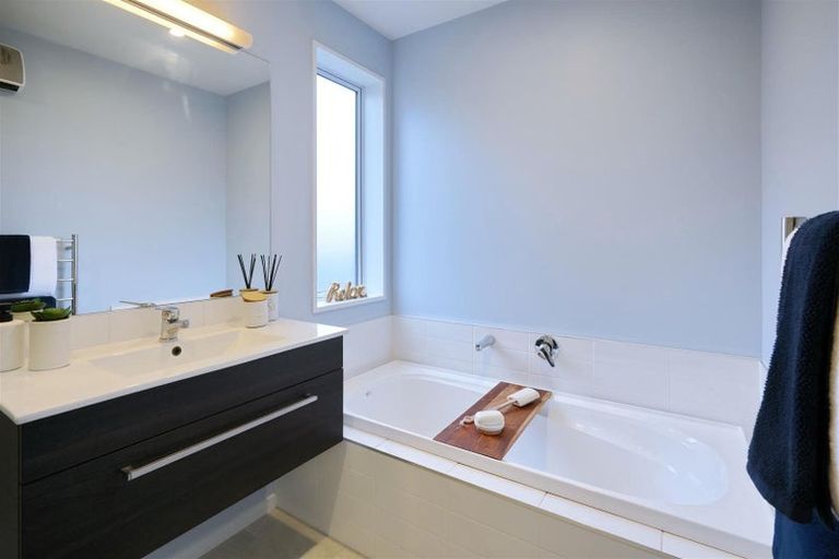 Photo of property in 1/16 Strowan Road, Strowan, Christchurch, 8052