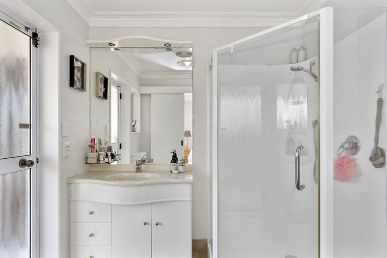 Photo of property in 446 Oceanbeach Road, Mount Maunganui, 3116