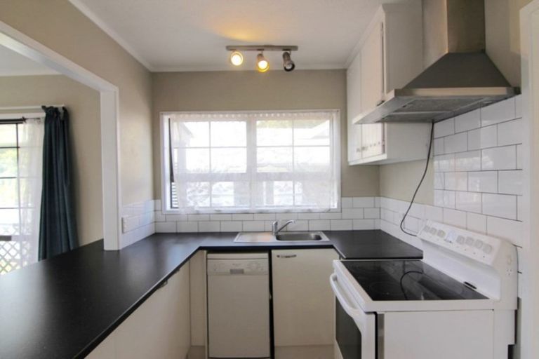 Photo of property in 57 Hollyford Drive, Clover Park, Auckland, 2105