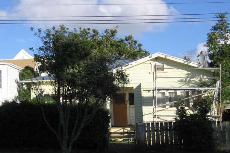 Photo of property in 5 Asquith Avenue, Mount Albert, Auckland, 1025