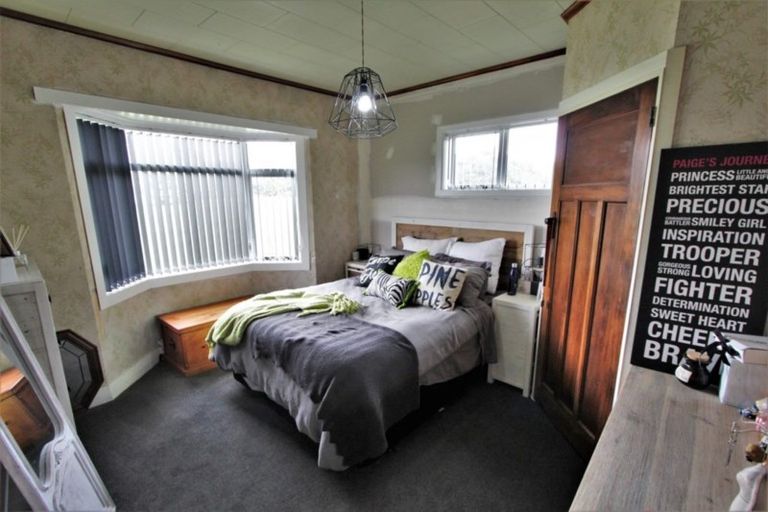 Photo of property in 21 West Road, Tokoroa, 3491