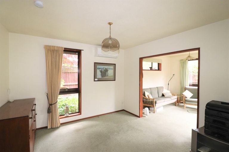 Photo of property in 7 Karnak Crescent, Russley, Christchurch, 8042