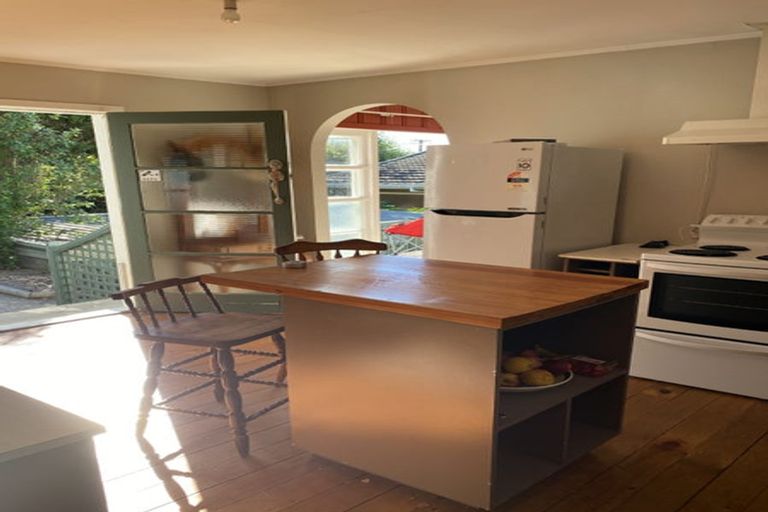 Photo of property in 64 Taupo View Road, Taupo, 3330