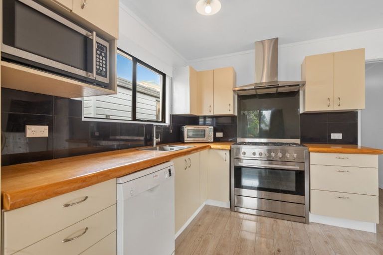 Photo of property in 37 Awaiti Place, Hairini, Tauranga, 3112