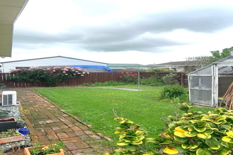 Photo of property in 56 Richard Pearse Drive, Temuka, 7920