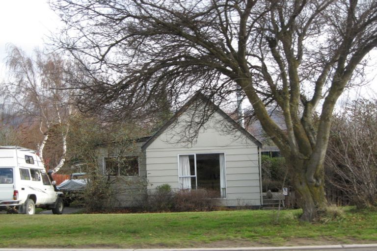 Photo of property in 19 Rata Street, Wanaka, 9305