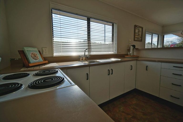 Photo of property in 31 Rutherford Street, Chedworth, Hamilton, 3210