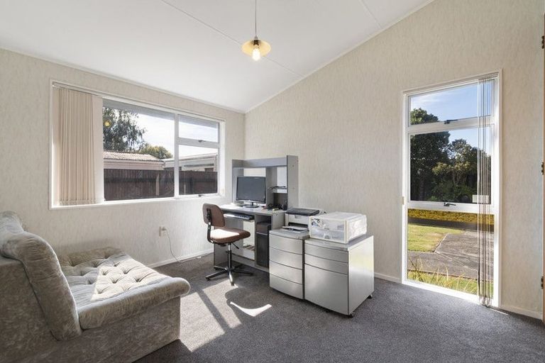 Photo of property in 108 Tremaine Avenue, Westbrook, Palmerston North, 4412