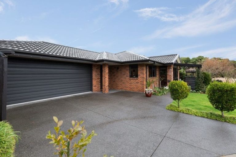 Photo of property in 20 Ainslee Street, Highlands Park, New Plymouth, 4312