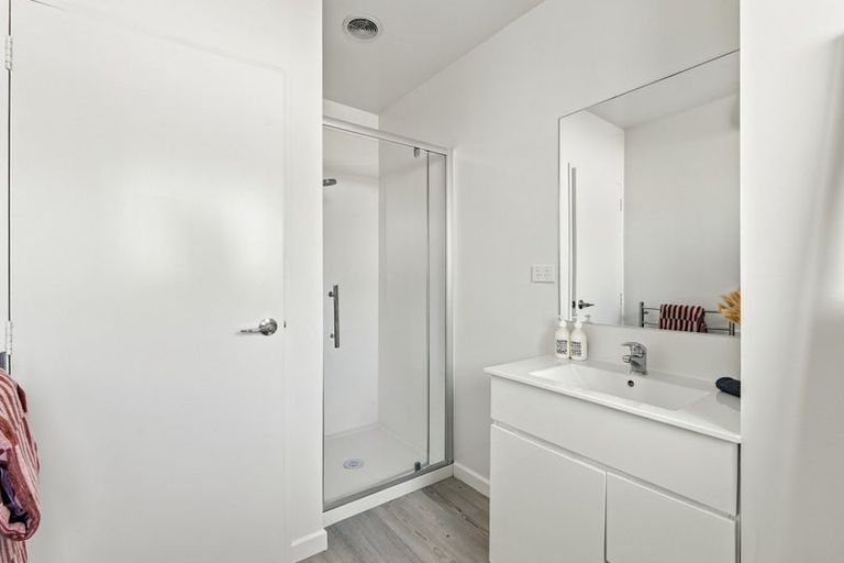 Photo of property in 1/52 North Avon Road, Richmond, Christchurch, 8013