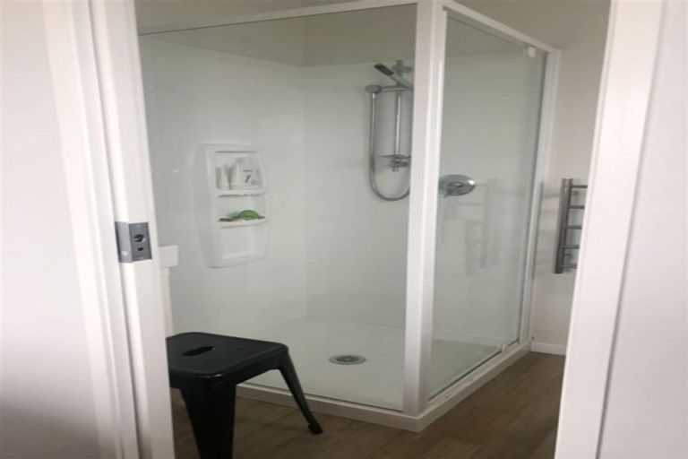 Photo of property in 56 Sunstone Crescent, Brown Owl, Upper Hutt, 5018