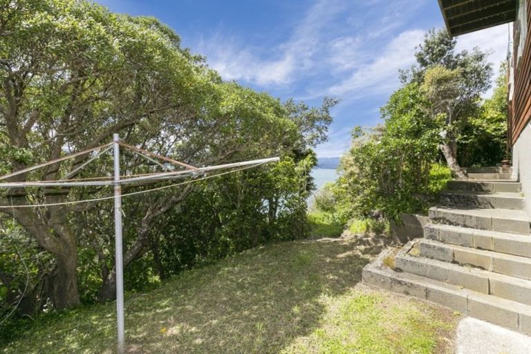 Photo of property in 75 Amritsar Street, Khandallah, Wellington, 6035