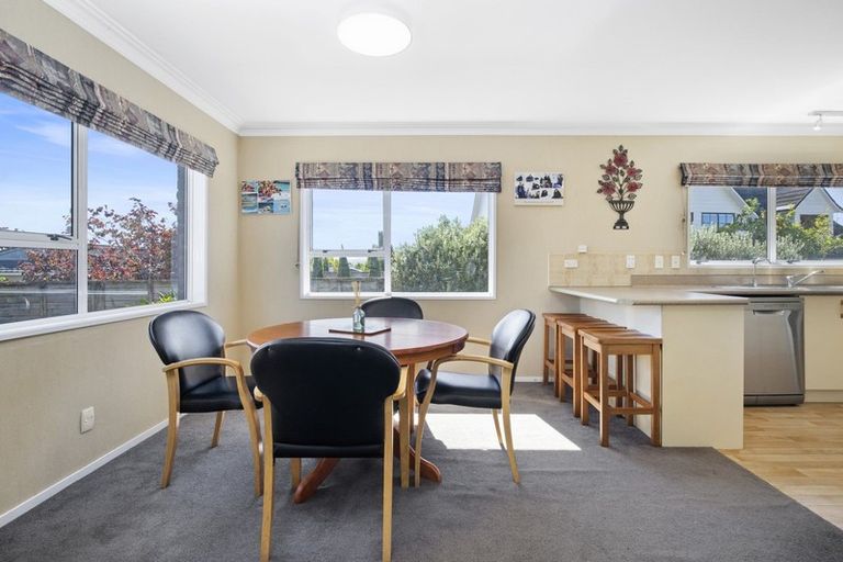 Photo of property in 156 Wellington Street, Pukekohe, 2120