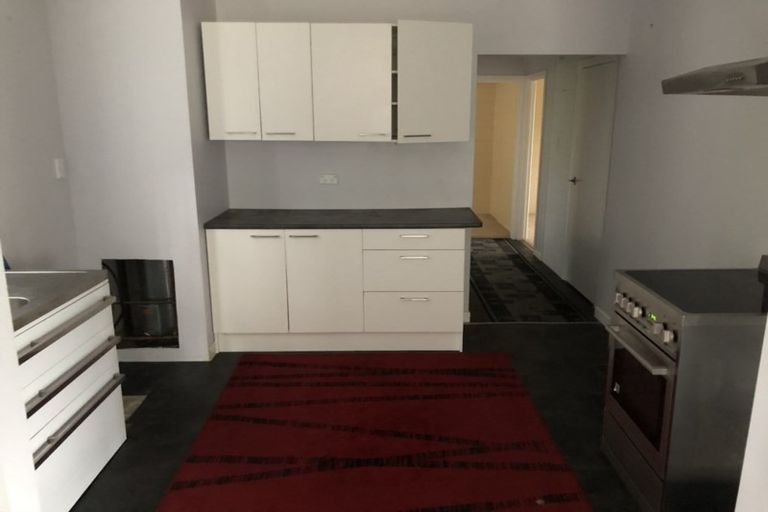 Photo of property in 12 Holt Avenue, Torbay, Auckland, 0630