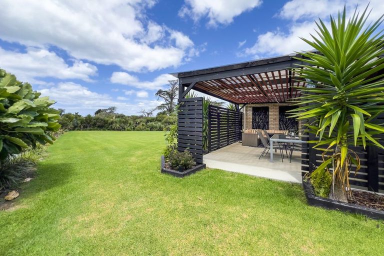 Photo of property in 10 Settlers View, Waipu, 0510