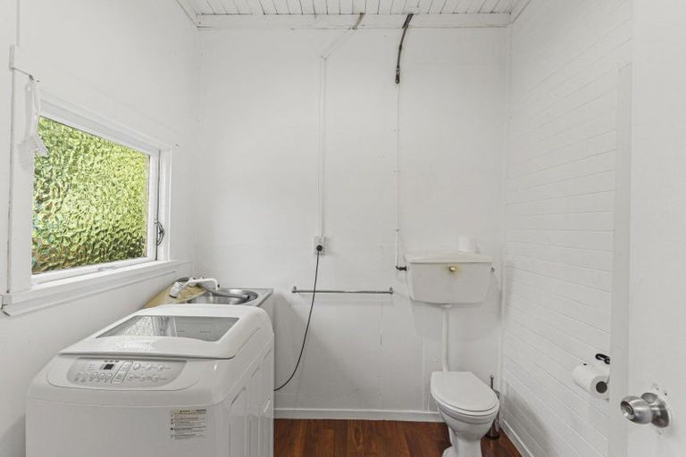 Photo of property in 9 Marett Street, Macandrew Bay, Dunedin, 9014