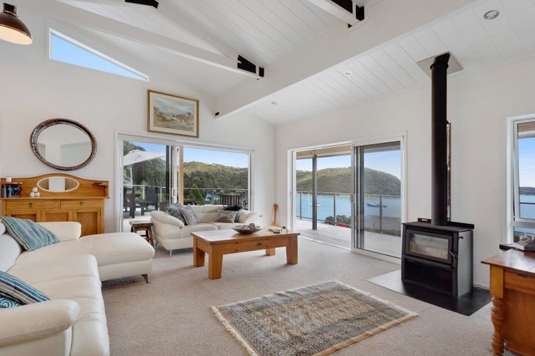 Photo of property in 419f Manawaora Road, Parekura Bay, Hikurangi, 0184