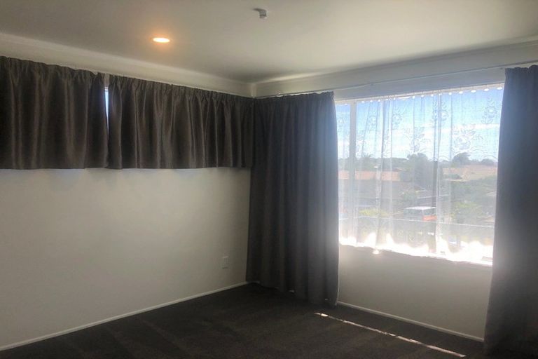 Photo of property in 15 Rothwell Place, Sunnyhills, Auckland, 2010