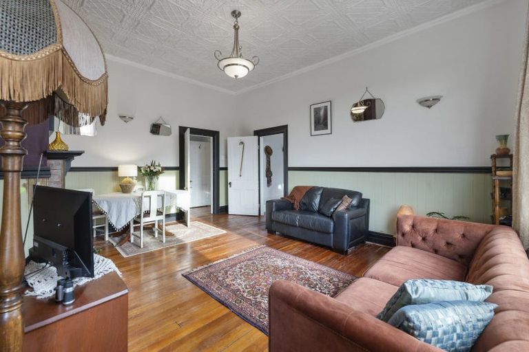 Photo of property in 53 Easther Crescent, Kew, Dunedin, 9012