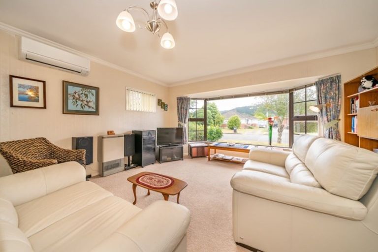 Photo of property in 62 Mcparland Street, Elderslea, Upper Hutt, 5018