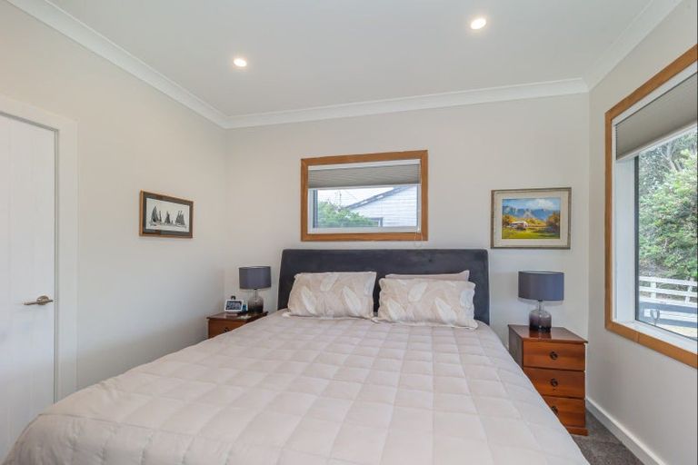 Photo of property in 72 Koputara Road, Himatangi Beach, Foxton, 4891