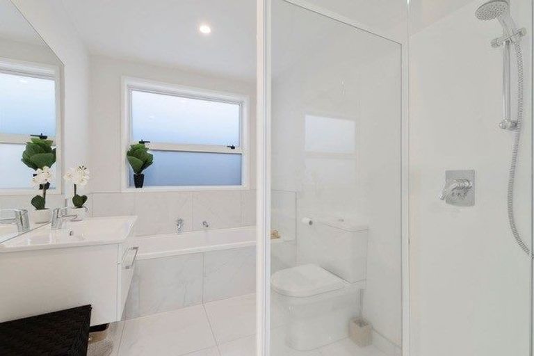 Photo of property in 30 Tawhiti Road, Pukekohe, 2120