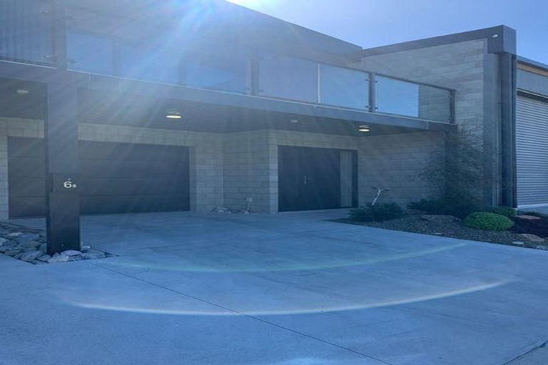 Photo of property in 6 Le Mans Grove, Cromwell, 9384