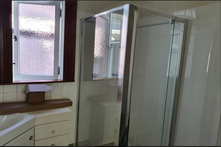 Photo of property in 23 Riddlers Crescent, Petone, Lower Hutt, 5012