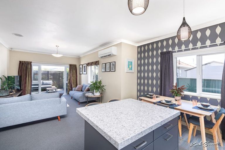 Photo of property in 1/25 Vincent Street, Waterloo, Lower Hutt, 5011