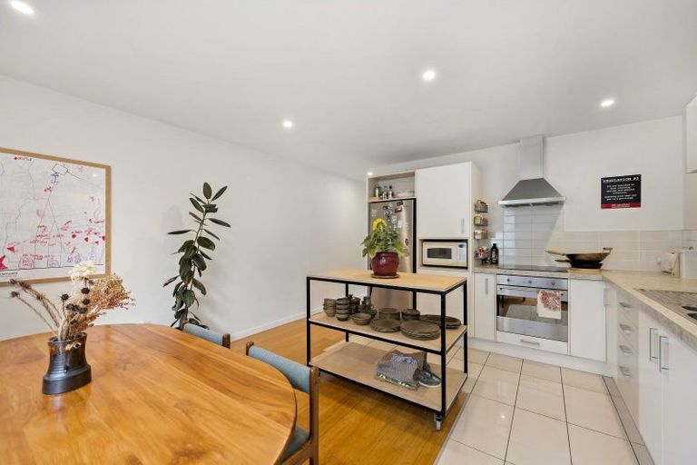 Photo of property in Altar Apartments, 61/120 Rintoul Street, Newtown, Wellington, 6021