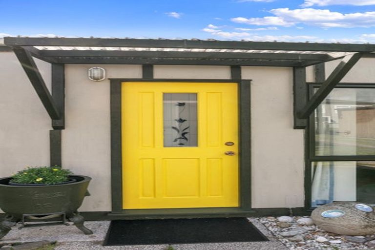 Photo of property in 6 Marine Avenue, Waihi Beach, 3611